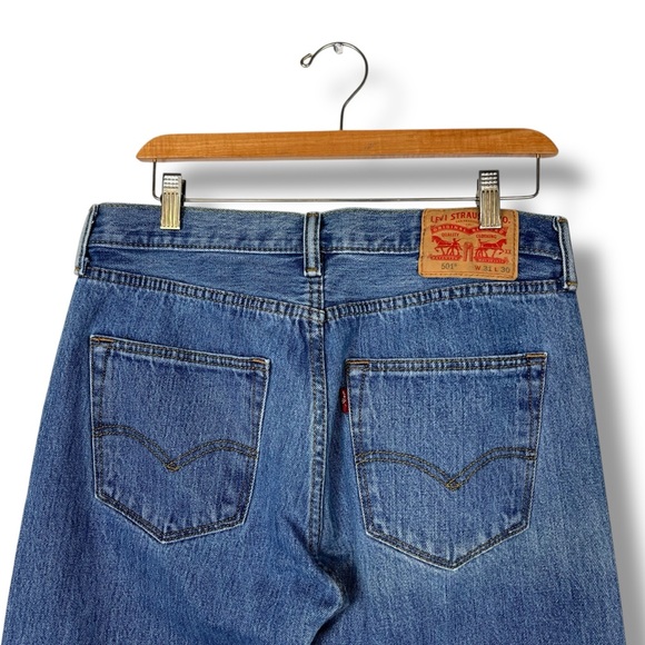 Levi’s 501 Original Fit Button Fly Jeans Medium Stonewash 31x30 Cotton 005010193 - Picture 7 of 12